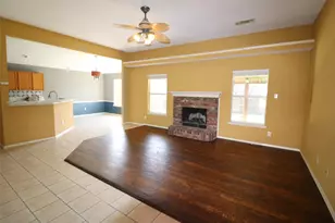 3311 Salmon St, Sachse, TX 75048 - Photo 3