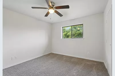 829 Hunters Creek Drive, DeSoto, TX 75115 - Photo 23