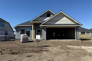 209 Comfort Dr, Godley, TX 76044 - Photo 3