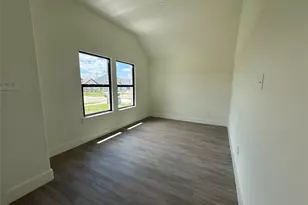 209 Comfort Dr, Godley, TX 76044 - Photo 3