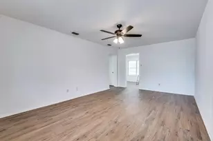 1422 Deborah Ave, DeSoto, TX 75115 - Photo 5