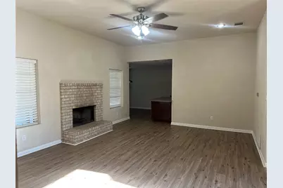 208 Pearl Drive, Hewitt, TX 76643 - Photo 3