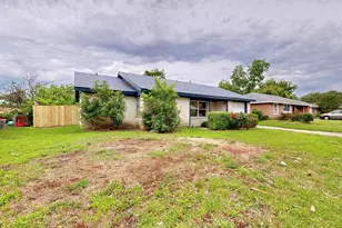 1230 McDonald Dr, Garland, TX 75041 - Photo 31