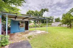 1230 McDonald Dr, Garland, TX 75041 - Photo 29