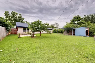 1230 McDonald Dr, Garland, TX 75041 - Photo 27