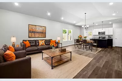 1832 E Broadway Avenue, Fort Worth, TX 76104 - Photo 3