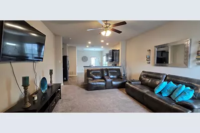 1429 Gallina Trail, Fort Worth, TX 76119 - Photo 3