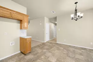 8721 Lariat Cir, Fort Worth, TX 76244 - Photo 7