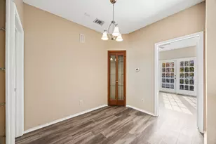 4800 W Lovers Ln, Dallas, TX 75209 - Photo 11