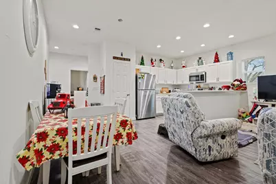 501 E 15th Street, Bonham, TX 75418 - Photo 9