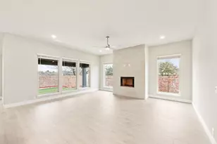 3817 Grace Park Ln, Bedford, TX 76021 - Photo 7