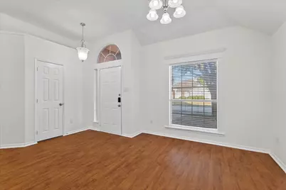 3807 Farmington Drive, Richardson, TX 75082 - Photo 5