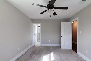 302 E Washington St, Alvord, TX 76225 - Photo 13