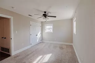 302 E Washington St, Alvord, TX 76225 - Photo 7