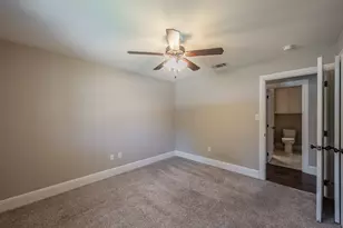 302 E Washington St, Alvord, TX 76225 - Photo 15