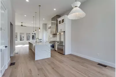 250 E Dallas Road #114, Grapevine, TX 76051 - Photo 17