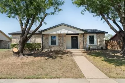 1213 Southridge Drive, Lancaster, TX 75146 - Photo 1