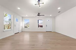 3921 Sheraton Dr, Dallas, TX 75227 - Photo 7