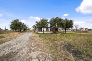 152 Pond Vw Dr, Decatur, TX 76234 - Photo 15