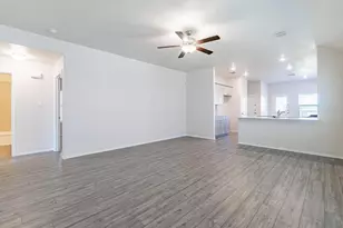 2281 Obsidian Dr, Aubrey, TX 76227 - Photo 3