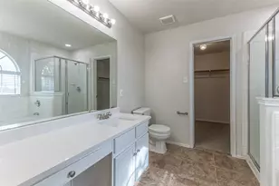 14844 Bell Manor Ct, Balch Springs, TX 75180 - Photo 17