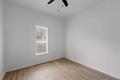 1126 N 13th Street, Waco, TX 76707 - Photo 25