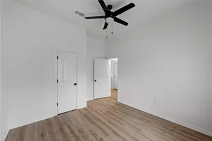 1126 N 13th St, Waco, TX 76707 - Photo 21