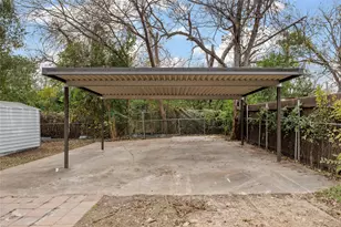 1126 N 13th St, Waco, TX 76707 - Photo 25