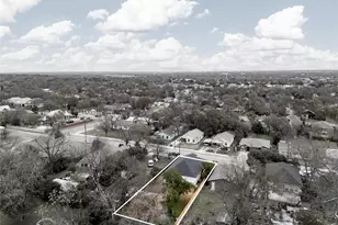 1126 N 13th St, Waco, TX 76707 - Photo 35