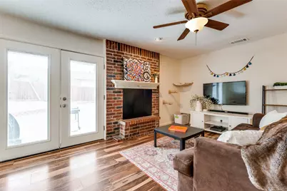 2501 Briarcliff Drive, Irving, TX 75062 - Photo 11