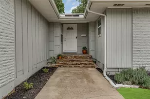 2501 Briarcliff Dr, Irving, TX 75062 - Photo 5