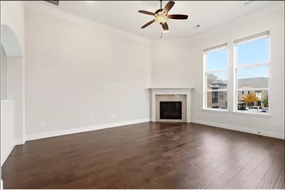 555 Waterloo Drive, Lewisville, TX 75067 - Photo 11