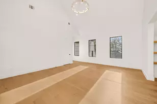 8714 San Fernando Way, Dallas, TX 75218 - Photo 33