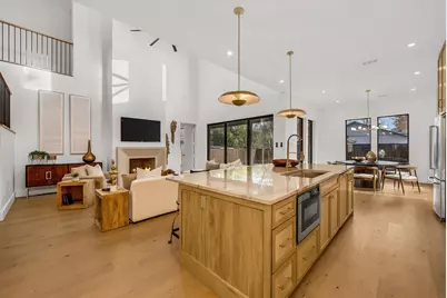 8714 San Fernando Way, Dallas, TX 75218 - Photo 11