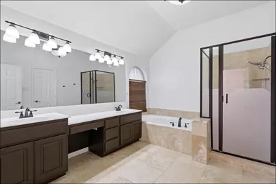 3601 Sandhurst Drive, Flower Mound, TX 75022 - Photo 31