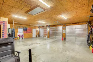 1899 Co Rd 4306, Greenville, TX 75401 - Photo 35