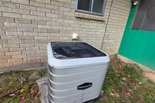 2475 County Rd 4260, Woodville, TX 75979 - Photo 5