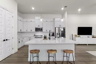 4719 Mulberry Hill Ln, Arlington, TX 76005 - Photo 7