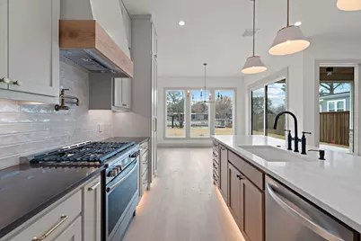 3812 E Port Ridglea Court, Granbury, TX 76049 - Photo 9