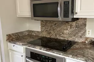 2210 Meredith Ln, Garland, TX 75042 - Photo 5