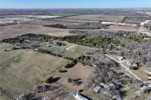 2084 Broken Arrow Ln, McKinney, TX 75071 - Photo 15