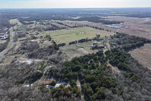 2084 Broken Arrow Ln, McKinney, TX 75071 - Photo 9