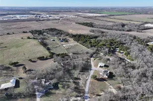 2084 Broken Arrow Ln, McKinney, TX 75071 - Photo 13