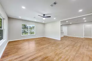 609 W Owings St, Denison, TX 75020 - Photo 5