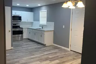 514 Oak St, Sanger, TX 76266 - Photo 5