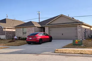 1324 Stuarts Frst Dr, Denton, TX 76207 - Photo 1