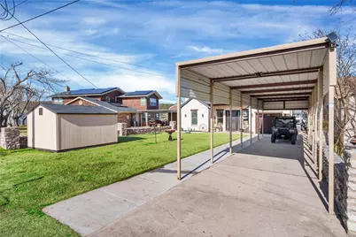 3415 Mariana Court, Granbury, TX 76048 - Photo 15