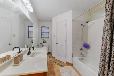 621 Royal Valley Road, Grand Prairie, TX 75052 - Photo 19