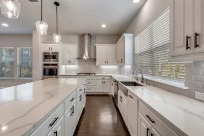 8202 Laflin Lane, Dallas, TX 75231 - Photo 13