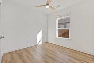 1825 Pelham Dr, Aubrey, TX 76227 - Photo 21